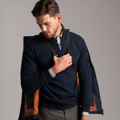 Giubbino uomo TECNO con cappuccio fisso e interno a contrasto, dettaglio bretelle